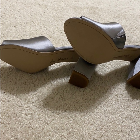 Sam Edelman grey satin heels - Picture 4 of 4